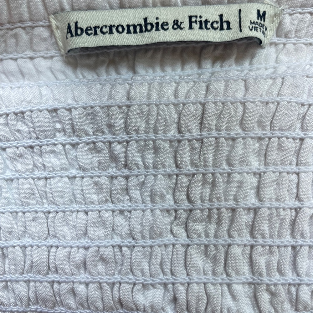 A&F Linen Top - Picture 4 of 5